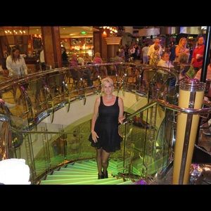 Meet your Posher, Donna