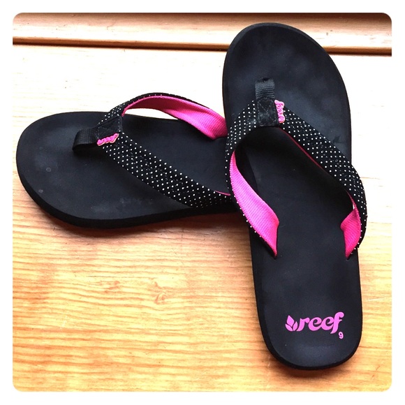 Black Reef flip flops