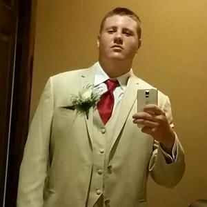 Meet your Posher, Dylan