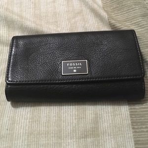 Fossil Wallet