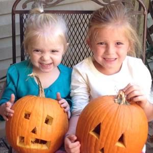 Meet your Posher, Mitzi