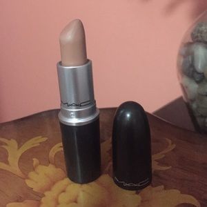 Mac matte lip stick