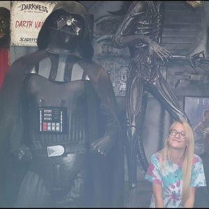 Meet your Posher, Alexandra