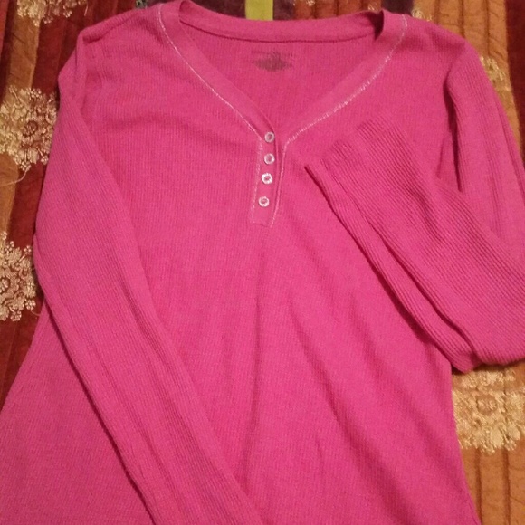 Donating 3/30!  Pink Thermal Top