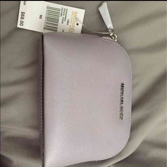 Micheal kors make up bag