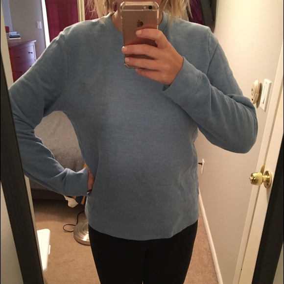 BDG heathered blue crew sweatshirt