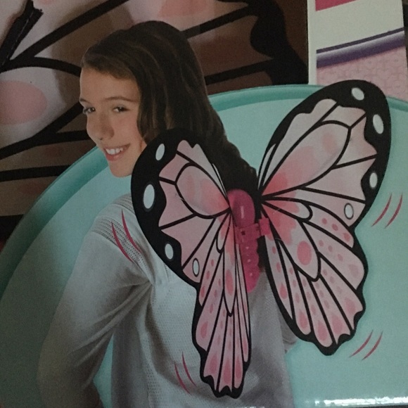 Battery operated butterfly wings