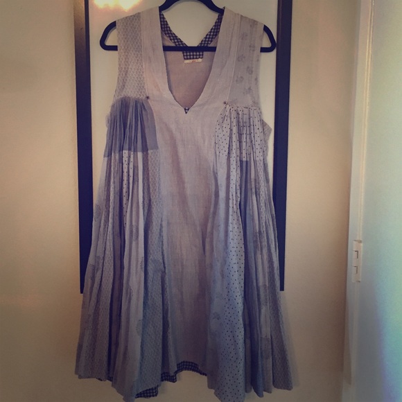 NWOT Lightweight flowy dress with pockets!