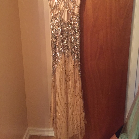 Prom dress - Picture 4 of 4