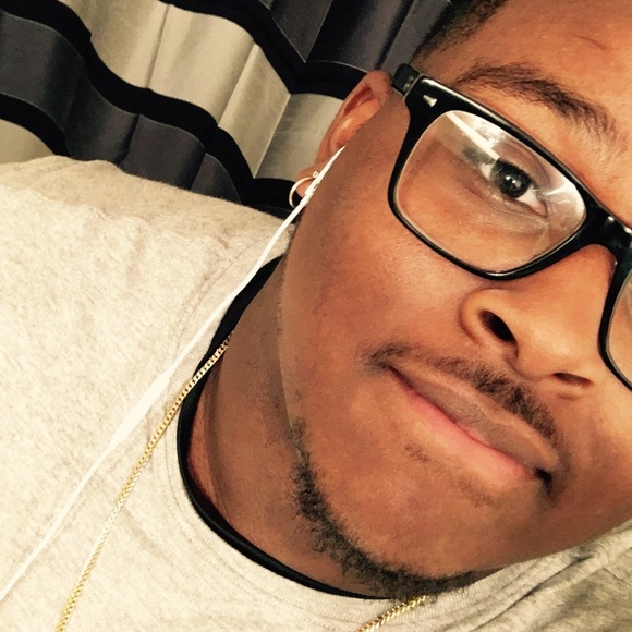 Meet your Posher, Corey - Picture 1 of 1