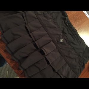 Lululemon Athletica pace setter skirt sz2 black