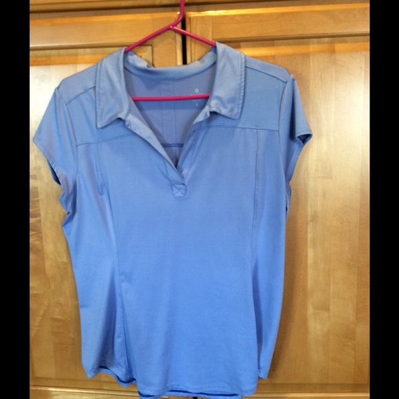 Atleta golf/tennis blouse.