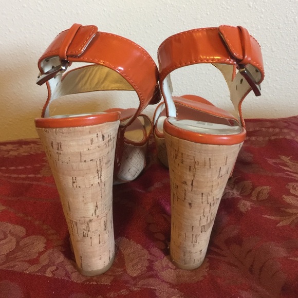 Shoes - Picture 4 of 4