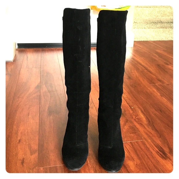 Black, suede boots