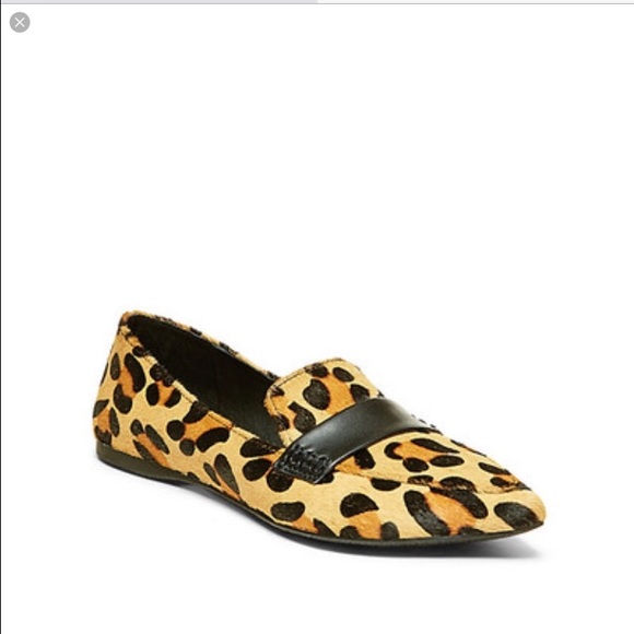 Steve Madden Leopard Flats