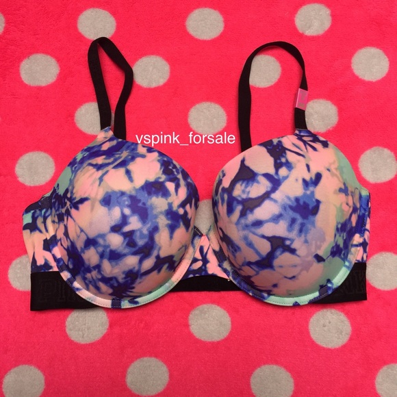 PINK Victoria's Secret Other - SOLD 🎀 VS PINK Push Up Bra