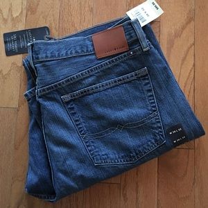 Men's Lucky Brand Jeans NEVER WORN WITH TAGS