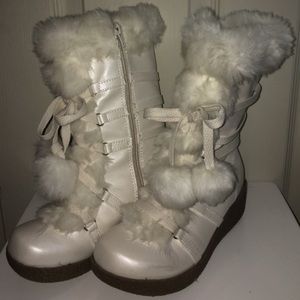 Sonoma White Winter Boots
