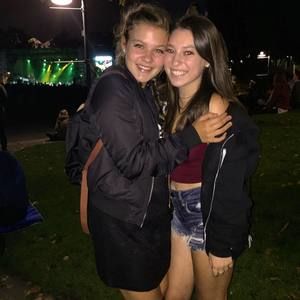 Meet your Posher, Mikayla