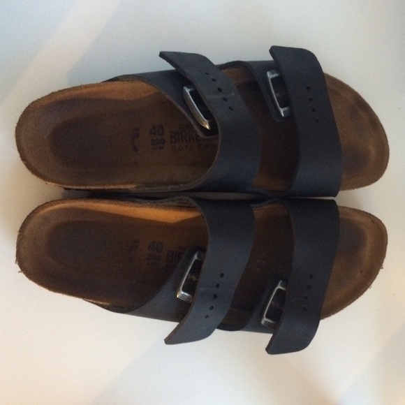 Black oiled leather Arizona Birkenstocks