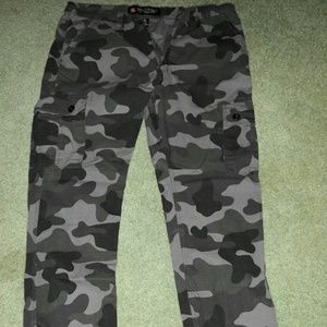 Men's South pole camo cargo pants