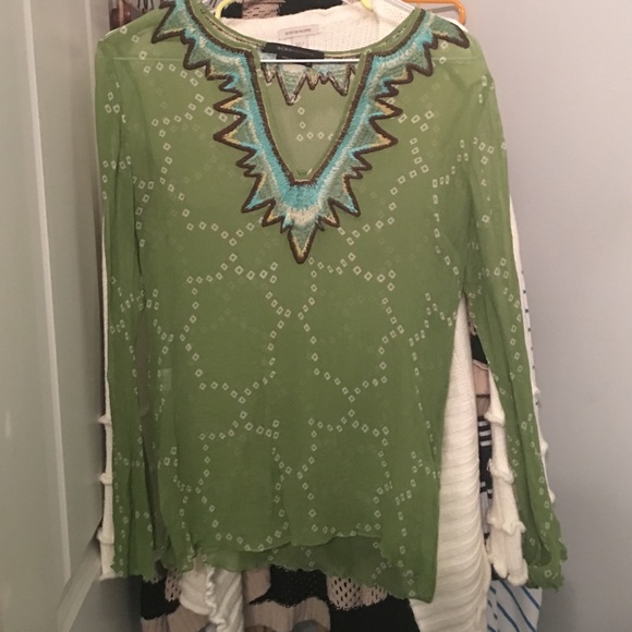 BCBG SZ S Embroidered Top - Picture 1 of 3