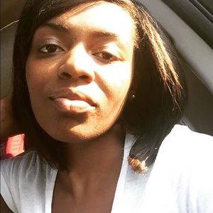 Meet your Posher, Travonna