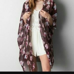 American Eagle Outfitters kimono