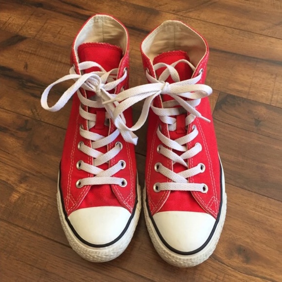 EUC Red converse sneakers