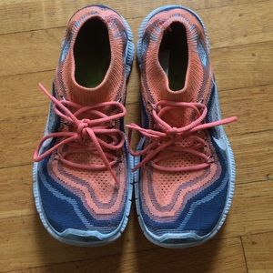 Nike free flyknit sneakers