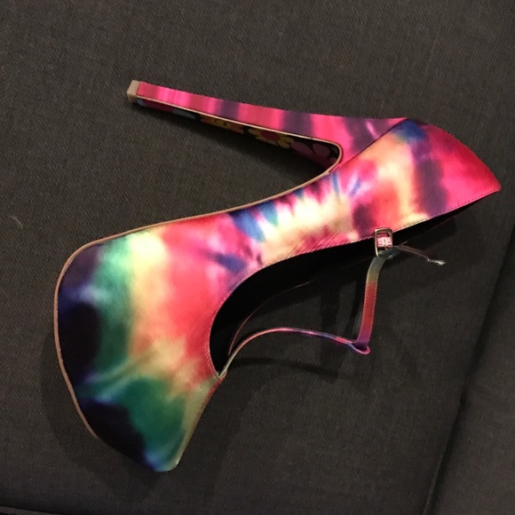 Taylor Says tie dye heels $75 OBO
