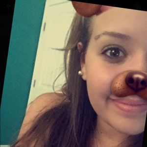 Meet your Posher, Melayna