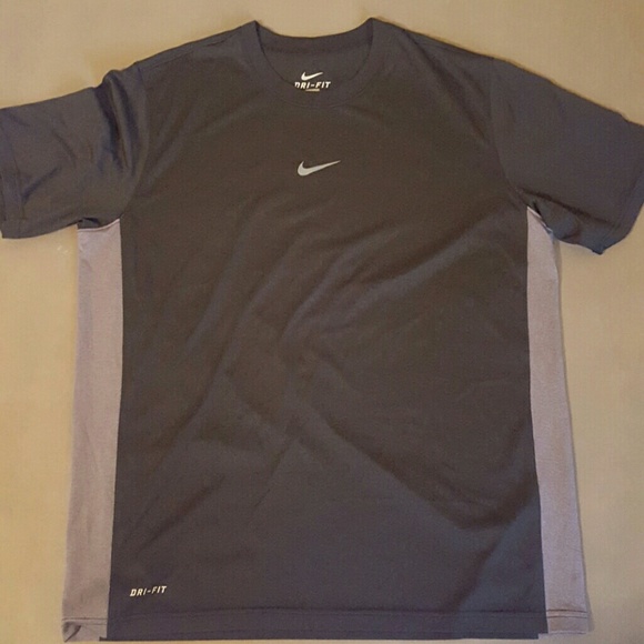 Mens Nike Dry Fit Tee Shirt