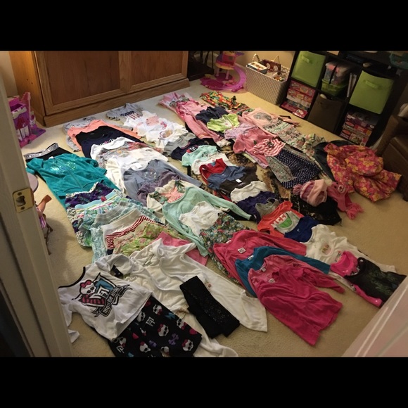 Girls clothing size 5/6 like new - Picture 1 of 1