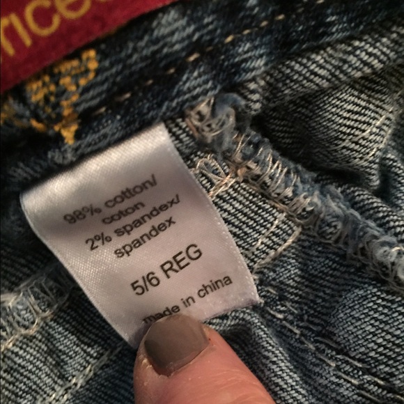 Jeans - Picture 2 of 2