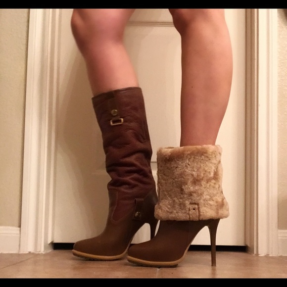 ⭐️Custom Design⭐️ Upgrade from those Uggs! - Picture 3 of 4