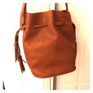 Bucket bag!