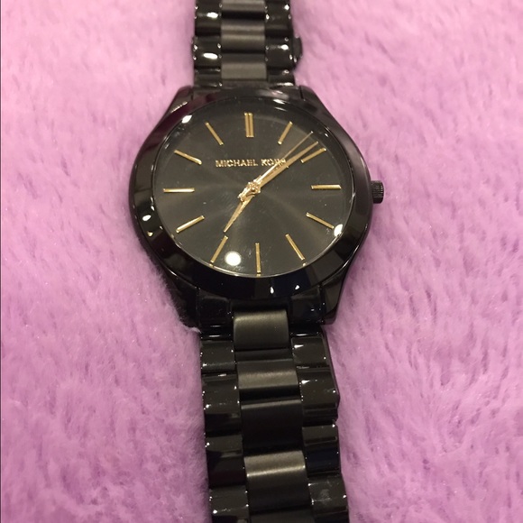 Michael Kors watch! Black & Gold