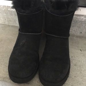 Black uggs ankle with bow