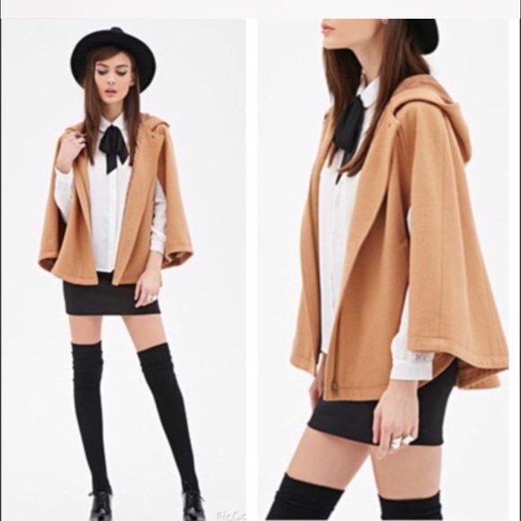 Last One Sz Large ! Forever 21 Cape w/ hood - Picture 4 of 7