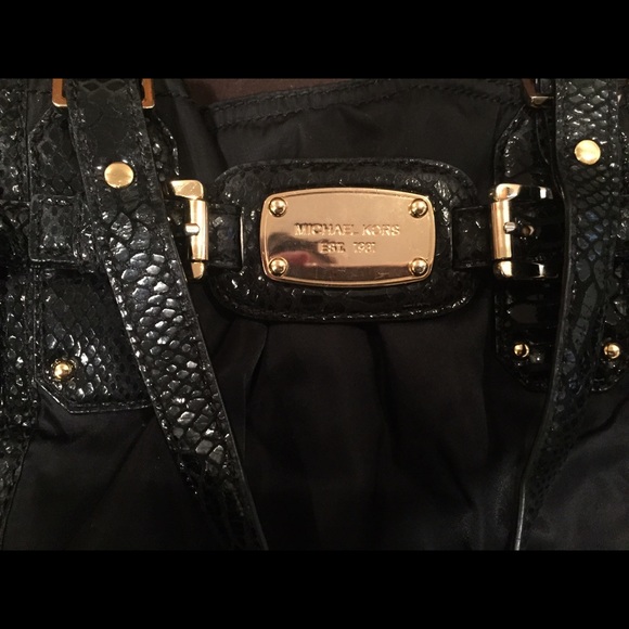 Authentic Michael Kors bag - Picture 2 of 4