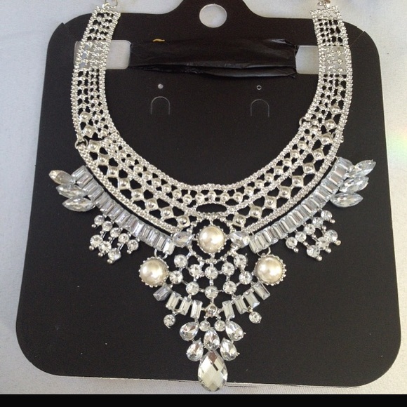 Boho Statement Necklace - Picture 2 of 4