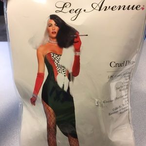 Cruel Diva (Cruella Deville)Costume CAN SHIP TODAY