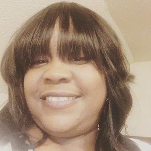 Meet your Posher, Nikki