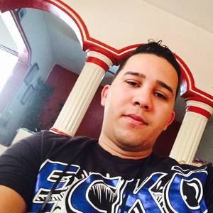 Meet your Posher, Job daniel ureña