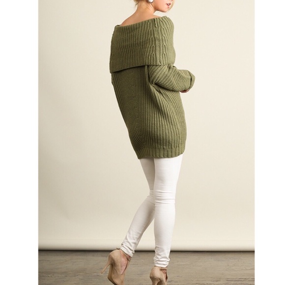 ❗LAST❗Chunky Off shoulder cowl neck olive sweater - Picture 3 of 4