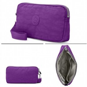 Kipling Bernard Wristlet