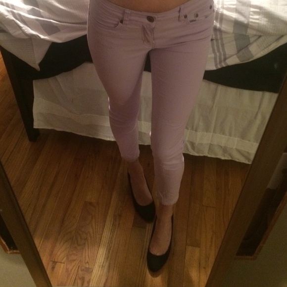 H&M Pants - Lavender skinny pants size 6 H&M ankle skinnies