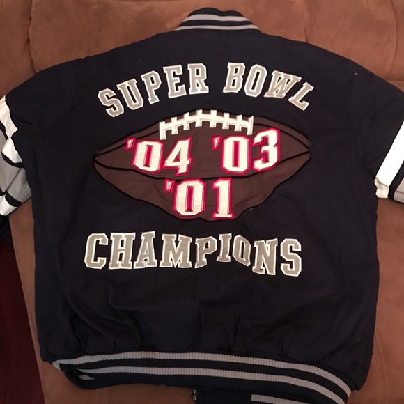 New England PATRIOTS REVERSIBLE NFL Coat Brand New