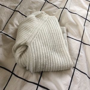 NWOT White AEO sweater